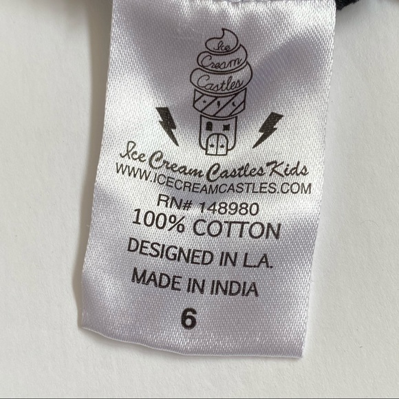 Ice cream castles alligator skater black tank top - Picture 5 of 6